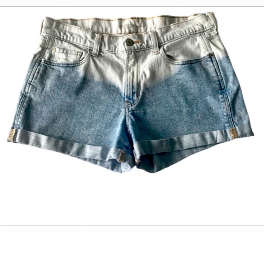 3/$35 Old Navy Boyfriend denim shorts Excellent condition Length 10.5”,waist 15”